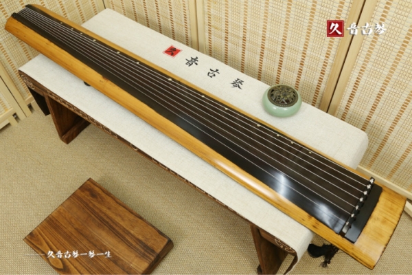 海北藏族自治州高级精品演奏古琴【枯木龙吟式】