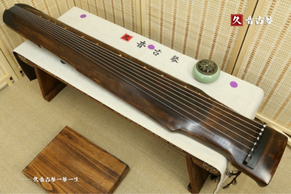 海北藏族自治州高级精品演奏古琴【断纹仲尼式】